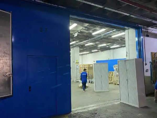 Fabrikhallen zur Miete in Calle Vía de los Poblados, 17, Valdebebas - Valdefuentes