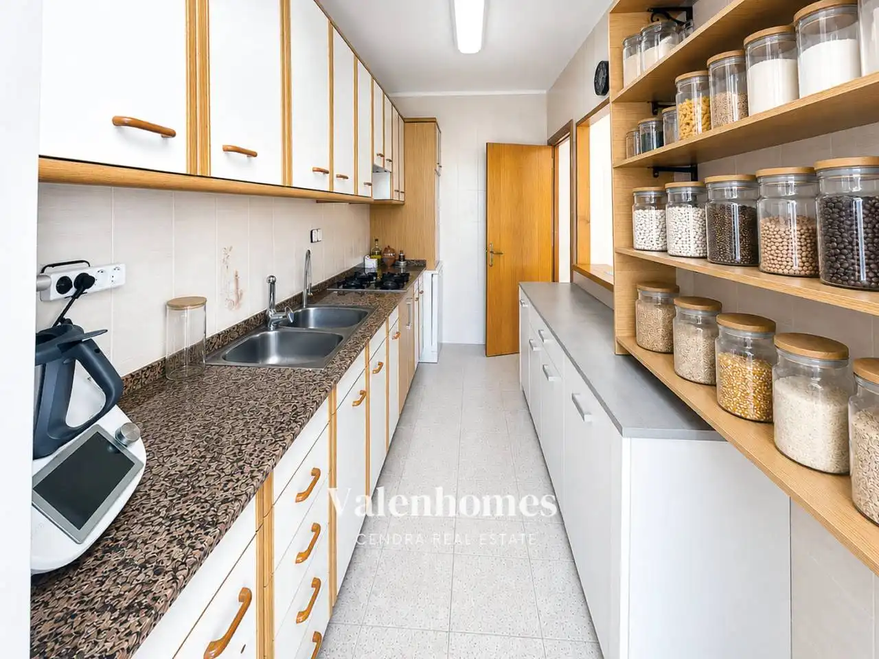 Cuina de Casa o xalet en venda en Vandellòs i l'Hospitalet de l'Infant amb Calefacció i Terrassa