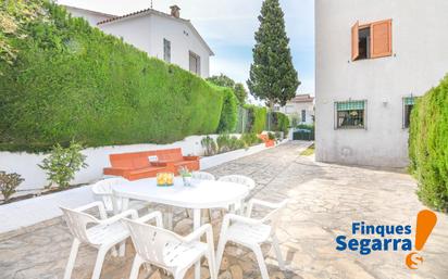 Jardí de Casa adosada en venda en Roda de Berà amb Aire condicionat, Jardí privat i Terrassa