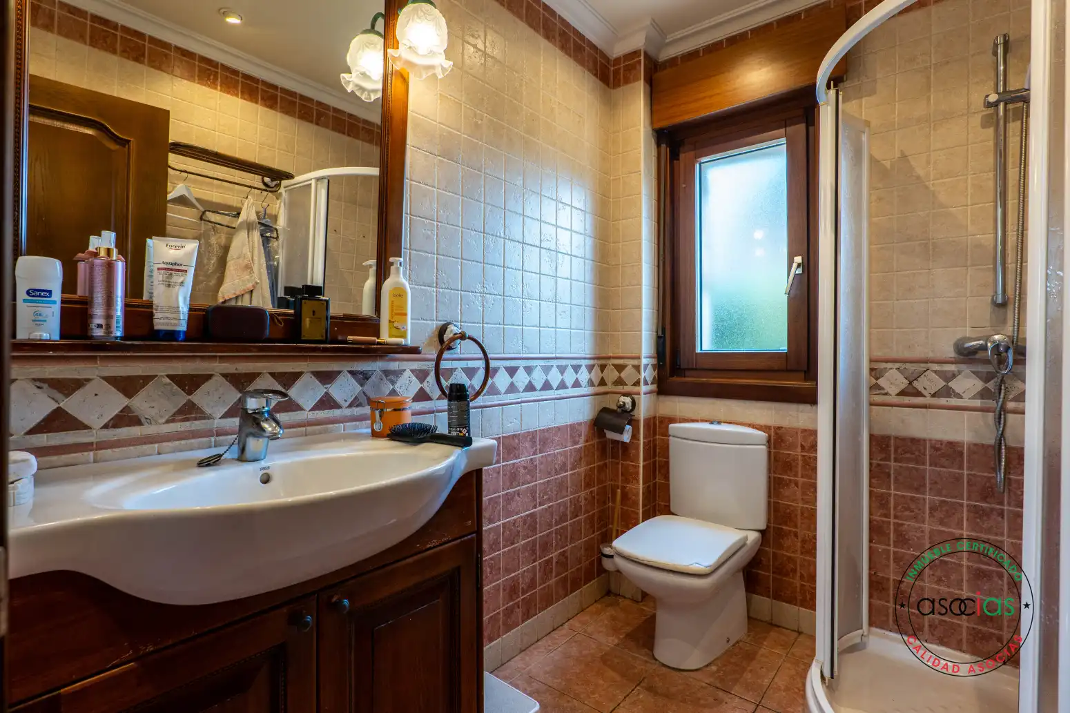 Baño de Casa o chalet en venta en Gijón  con Calefacción, Terraza y Trastero