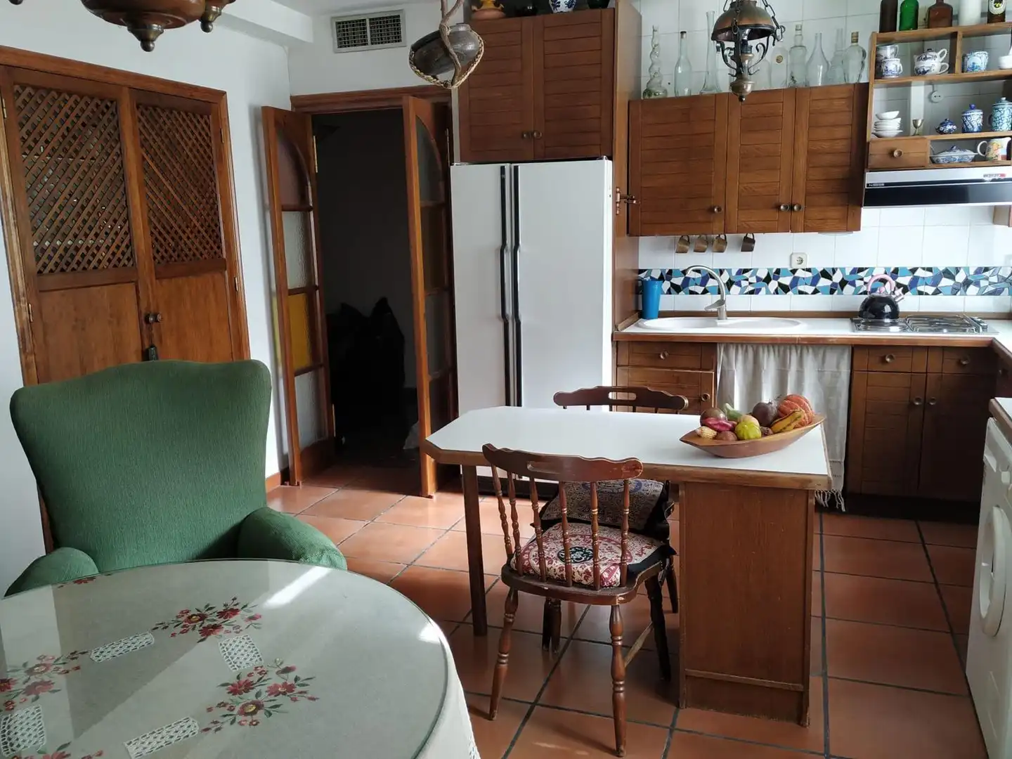 Küche von Dachboden zur Miete in Jaén mit Klimaanlage, Heizung und Terrasse