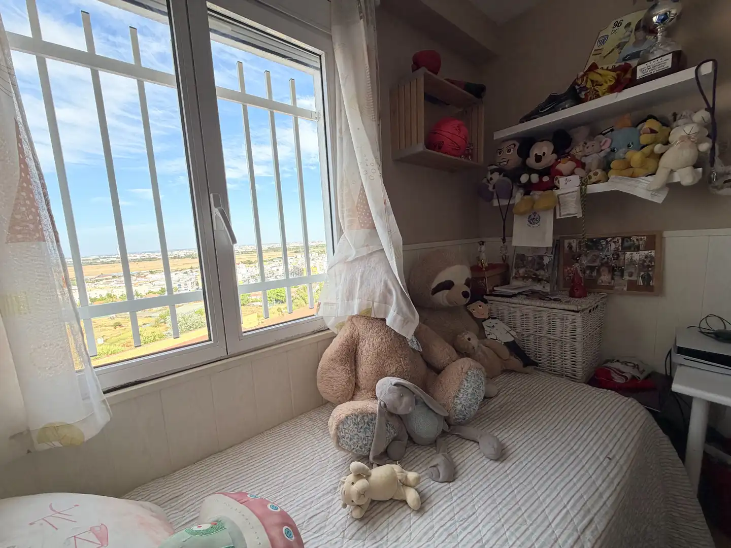 Habitación de Piso en venta en Camas con Aire acondicionado, Balcón y Internet
