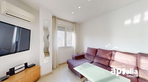 Foto 5 de Piso en venta en Centre - Eixample – Can Llobet, Barberà del Vallès