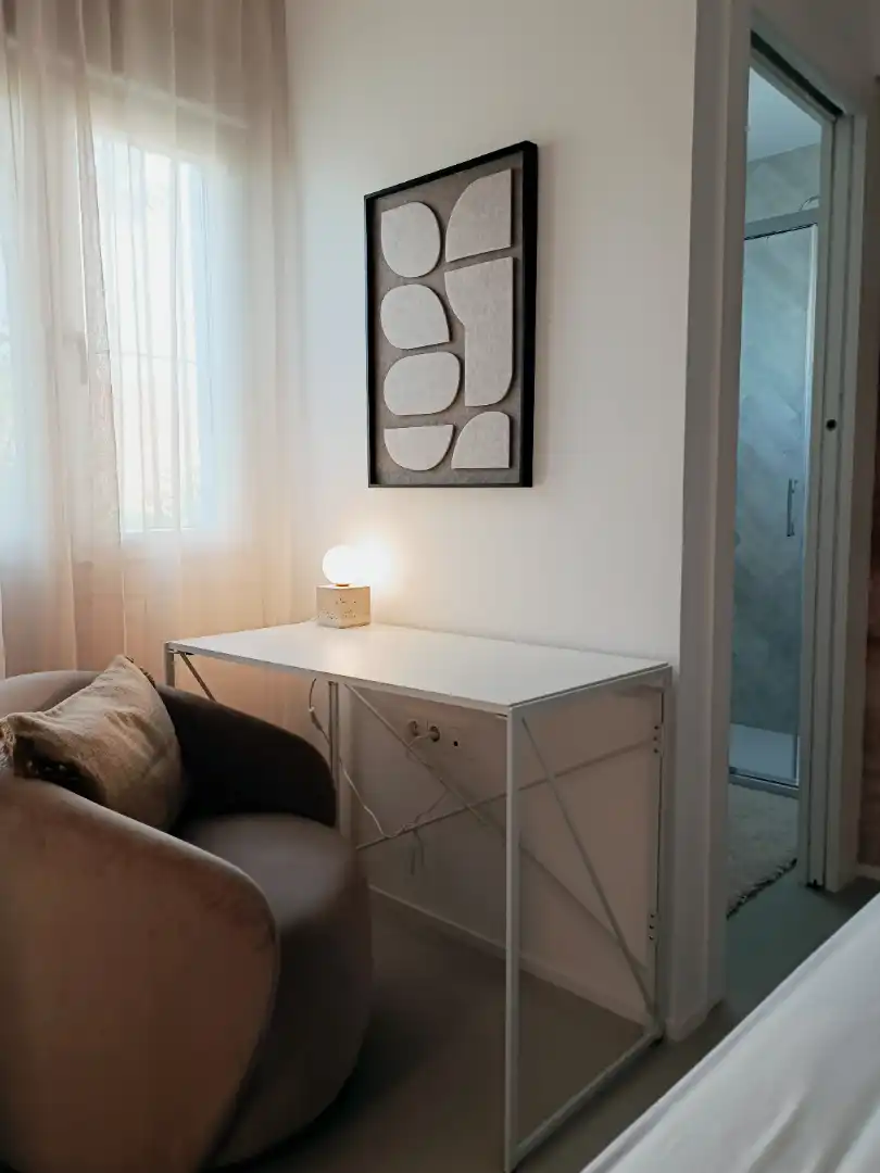 Habitación de Casa adosada para compartir en Málaga con Aire acondicionado, Calefacción y Terraza