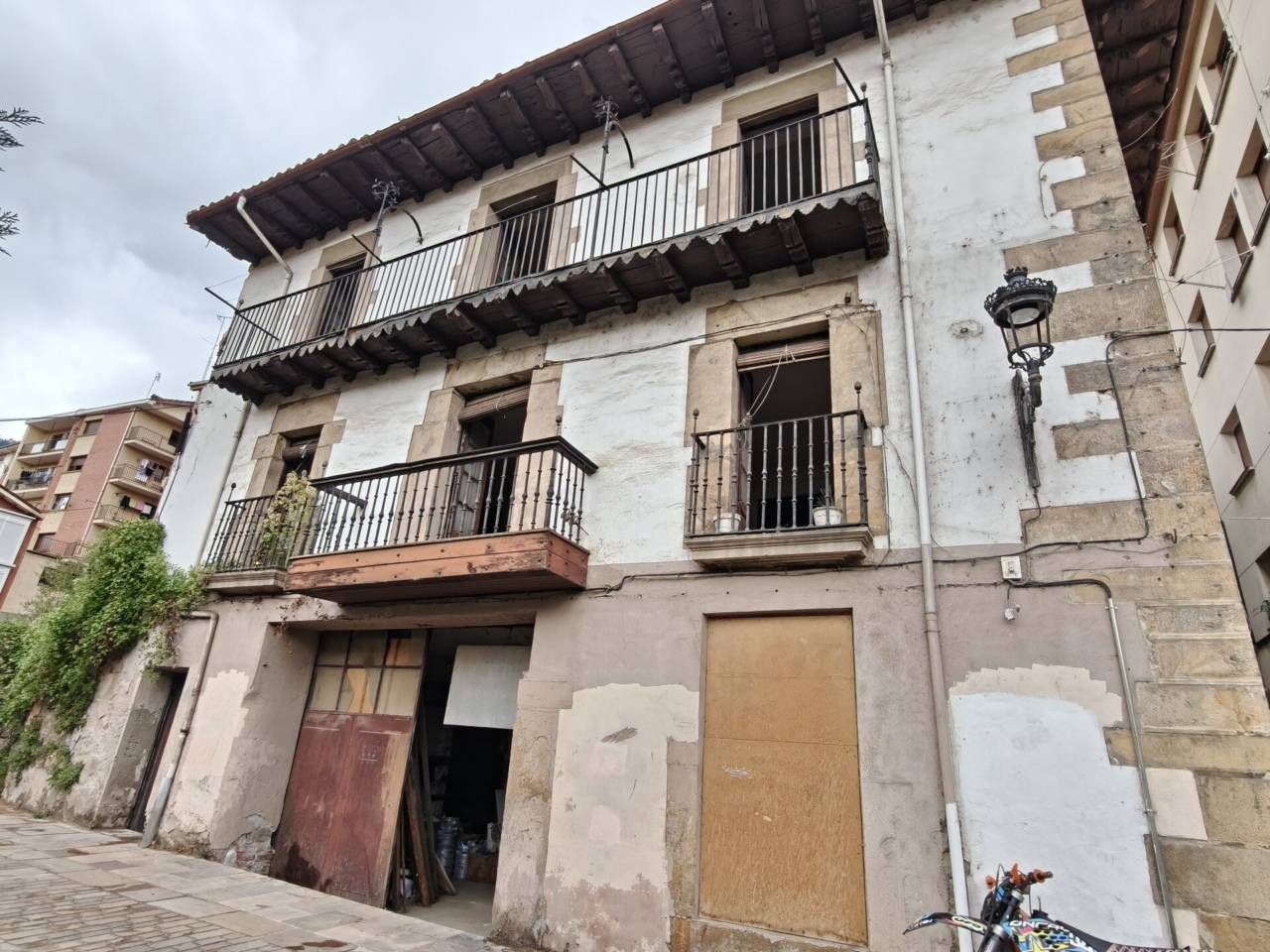 Exterior view of House or chalet for sale in Balmaseda