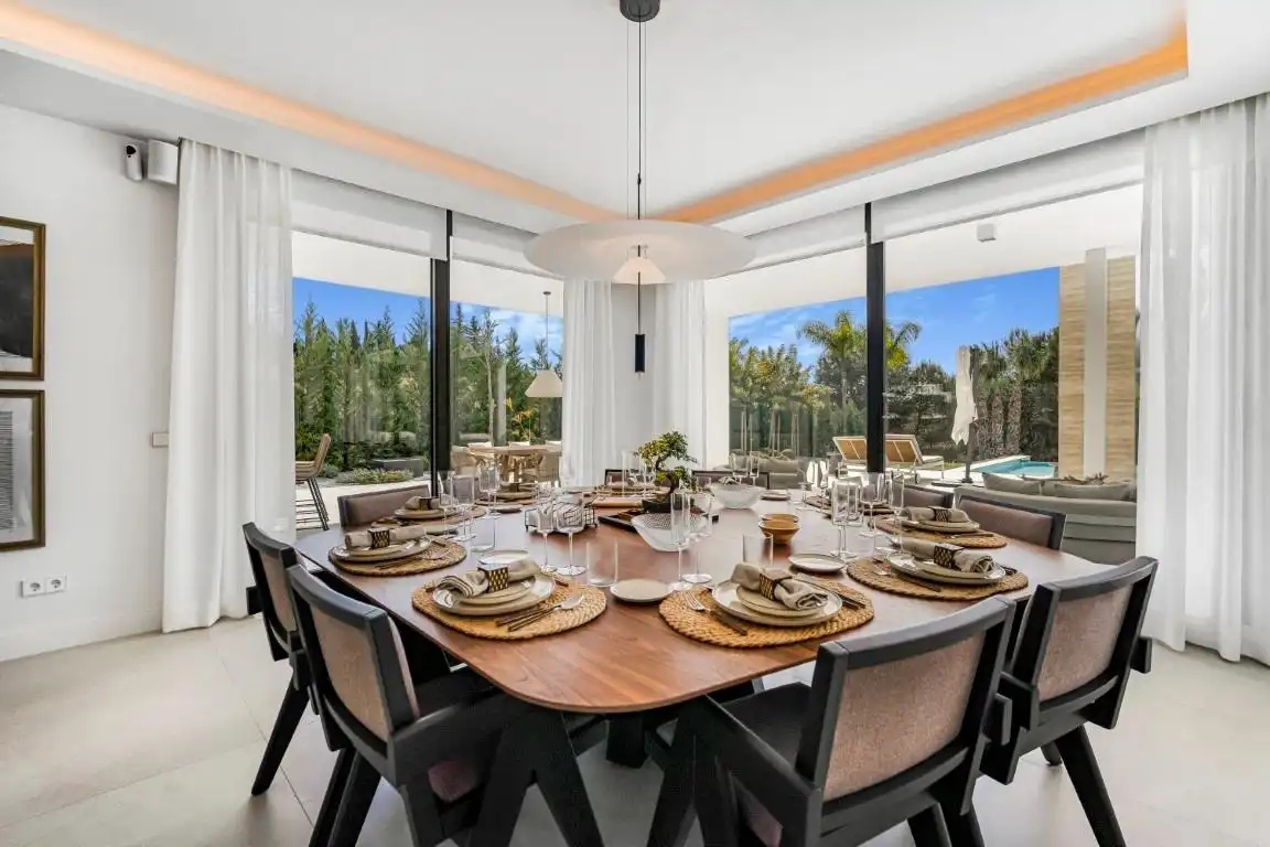 Dining room of Houses for sale in Marbella  with Air Conditioner, Heating and Private garden
