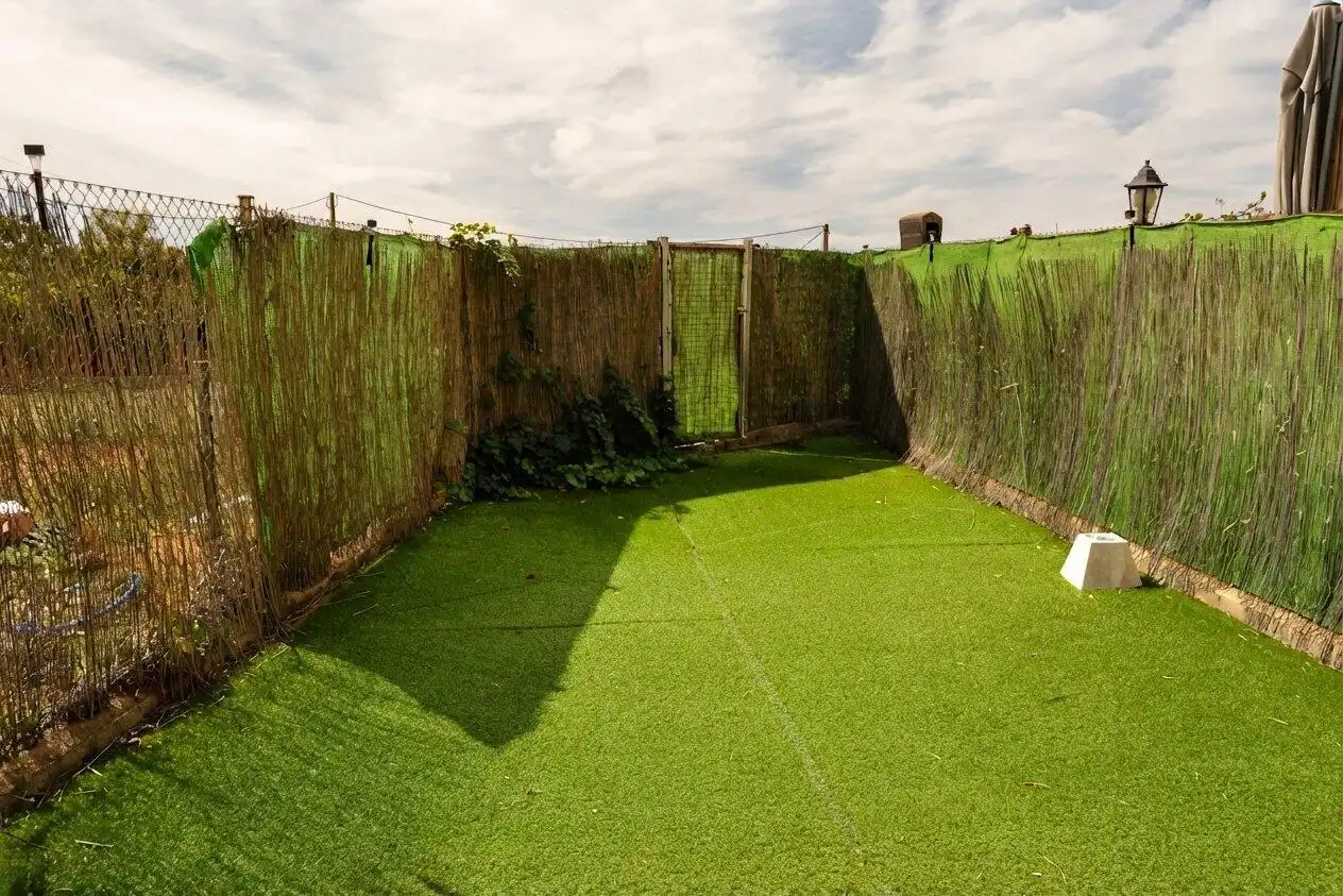 Garden of Houses for sale in Valverde de la Virgen, León