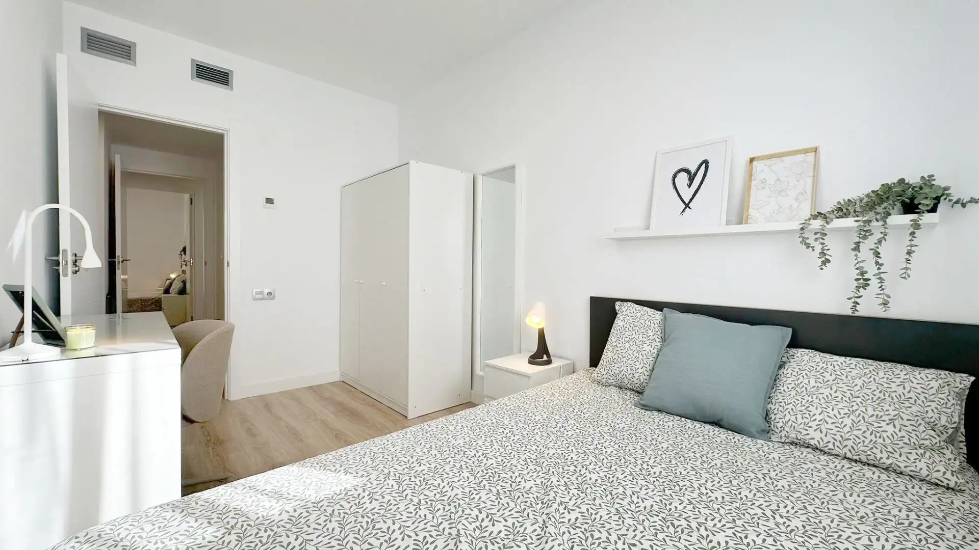 Habitació a Calle de Gil Morlanes, La Granja
