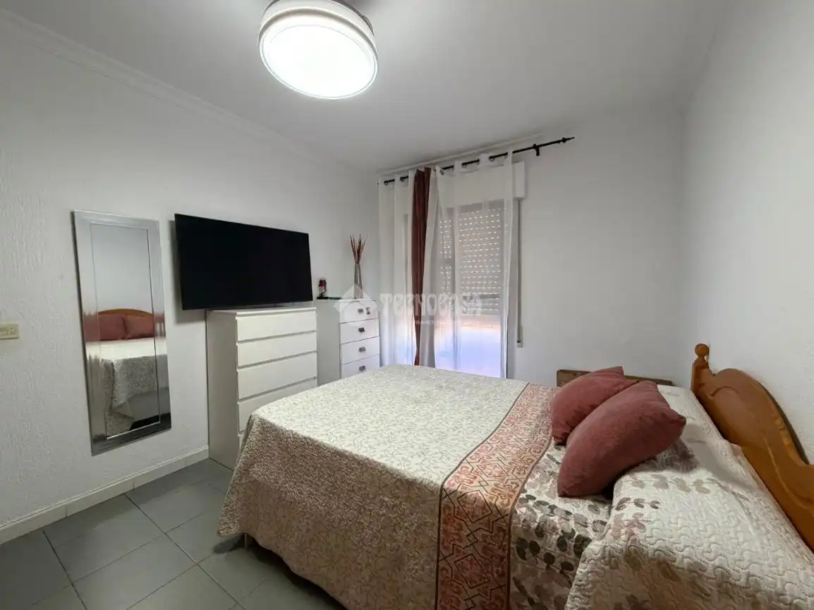 Habitación de Piso en venta en Isla Cristina con Aire acondicionado, Terraza y Amueblado