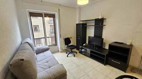 Photo 3 of Flat for rent in Salamanca - Calle Marquesa de Almarza, San Esteban - San Cristóbal, Salamanca Capital