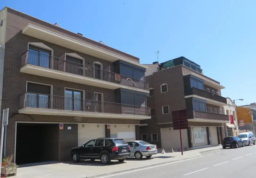 Local comercial en venda a 11 De Setembre