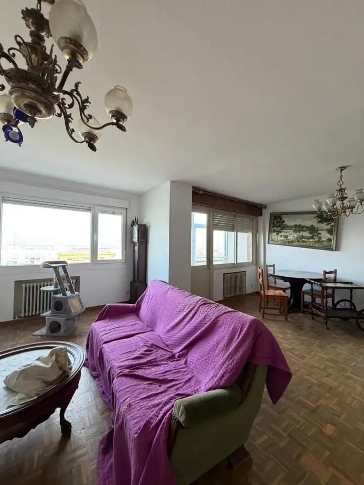 Sala d'estar de Pis en venda en A Coruña Capital  amb Calefacció, Terrassa i Traster