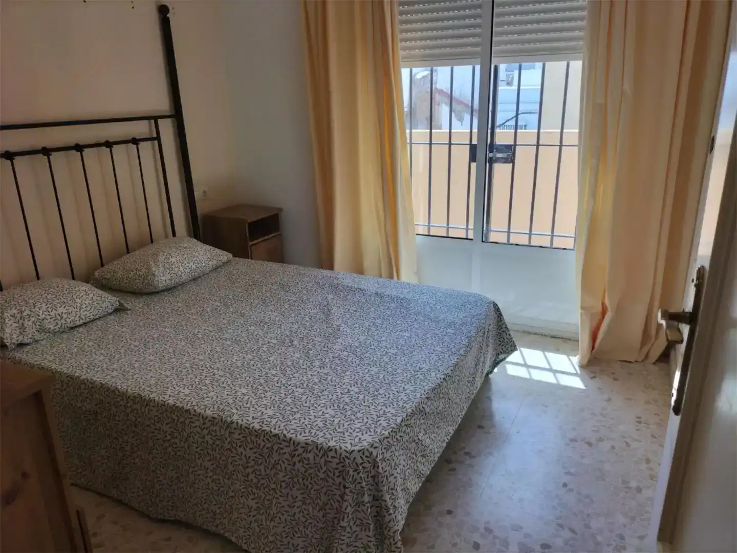 Habitación de Dúplex de alquiler en Chipiona con Aire acondicionado, Amueblado y Balcón