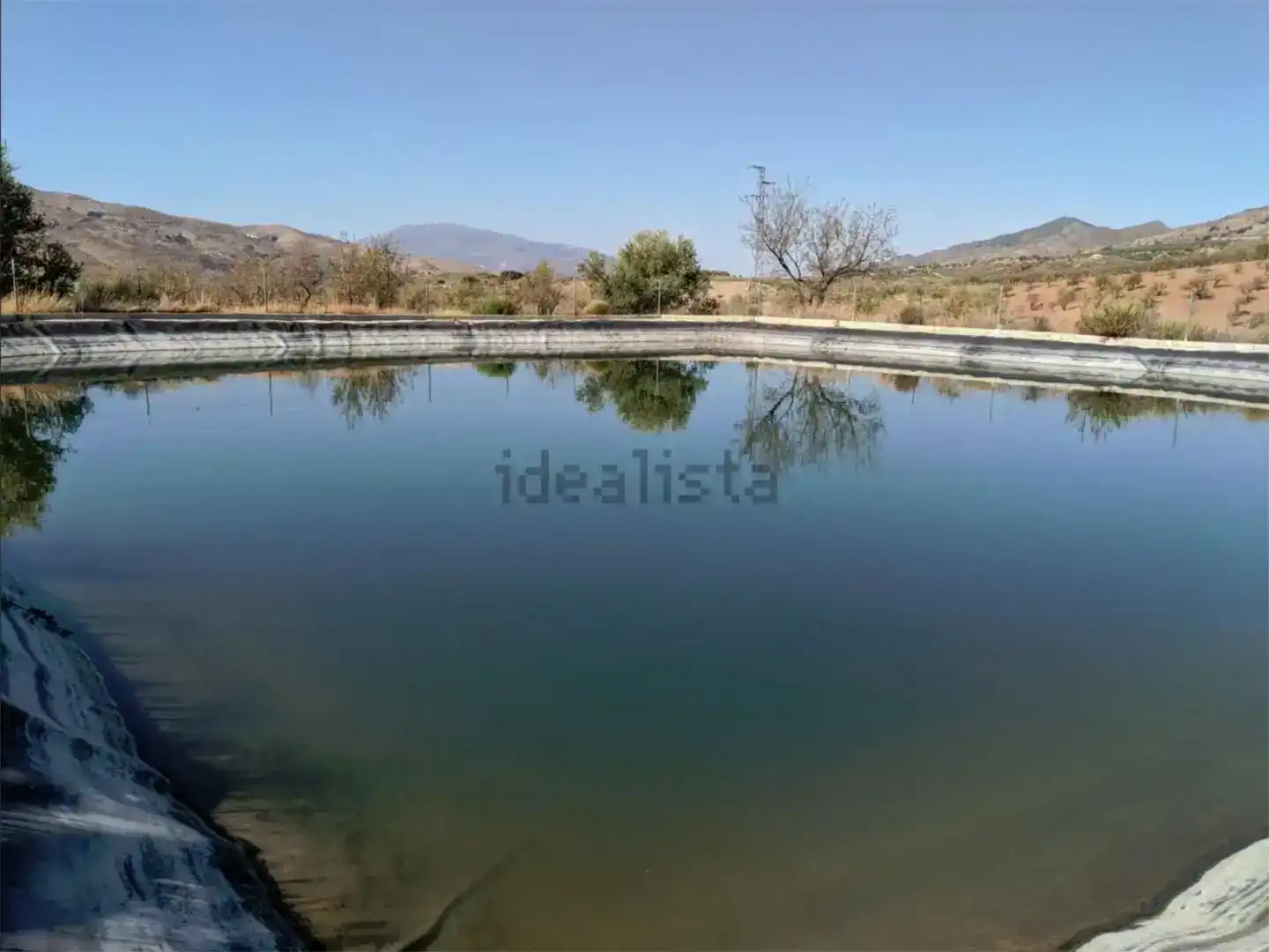 Piscina de Finca rústica en venda en Cádiar