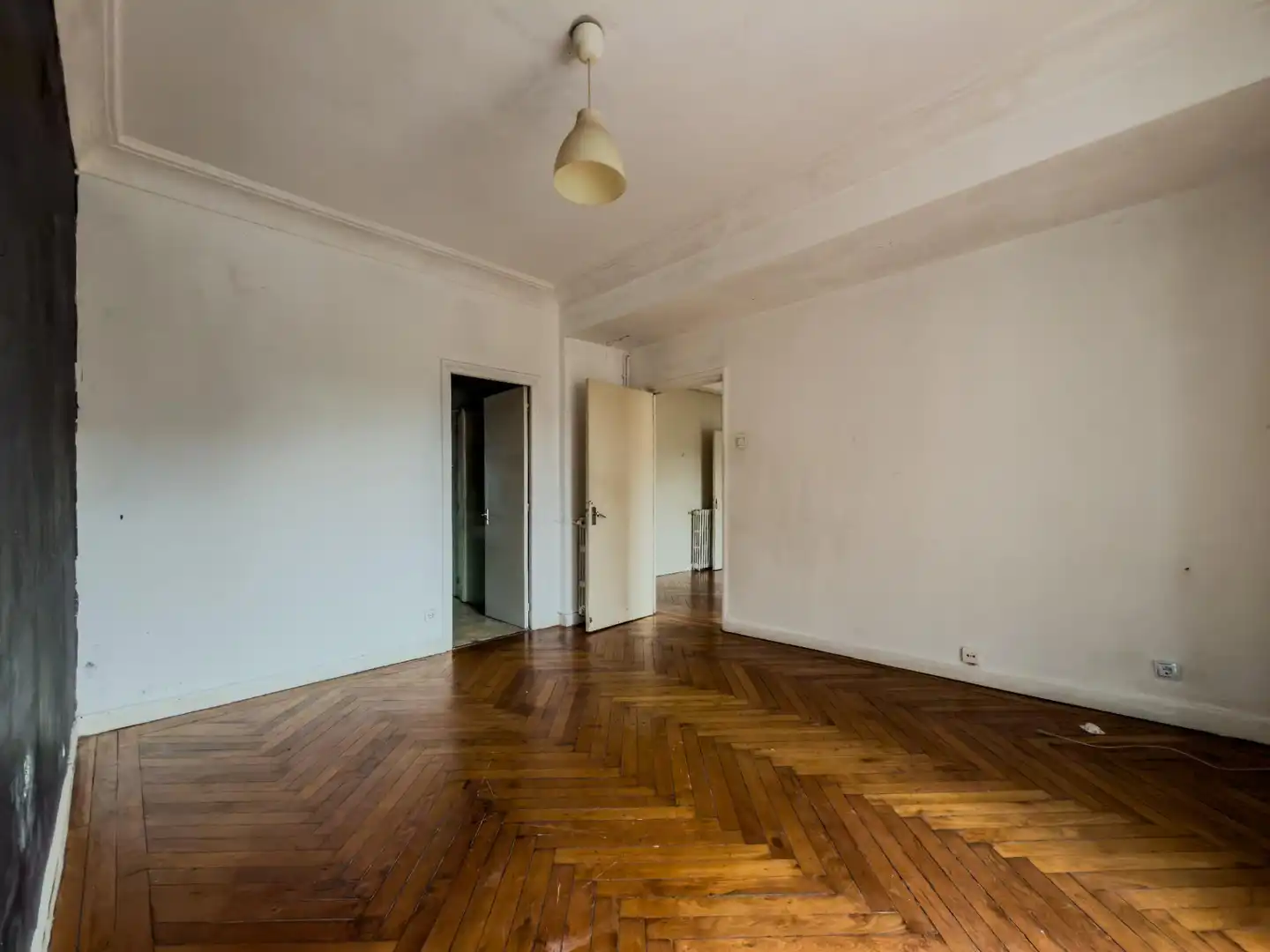 Dormitori de Pis en venda en Torrelavega  amb Calefacció, Parquet i Traster