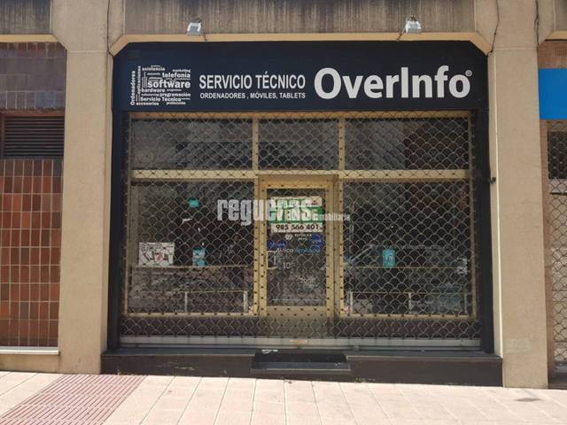 Local comercial en Alquiler en Ramón y Cajal, 9 en El Carbayedo - El Quirinal