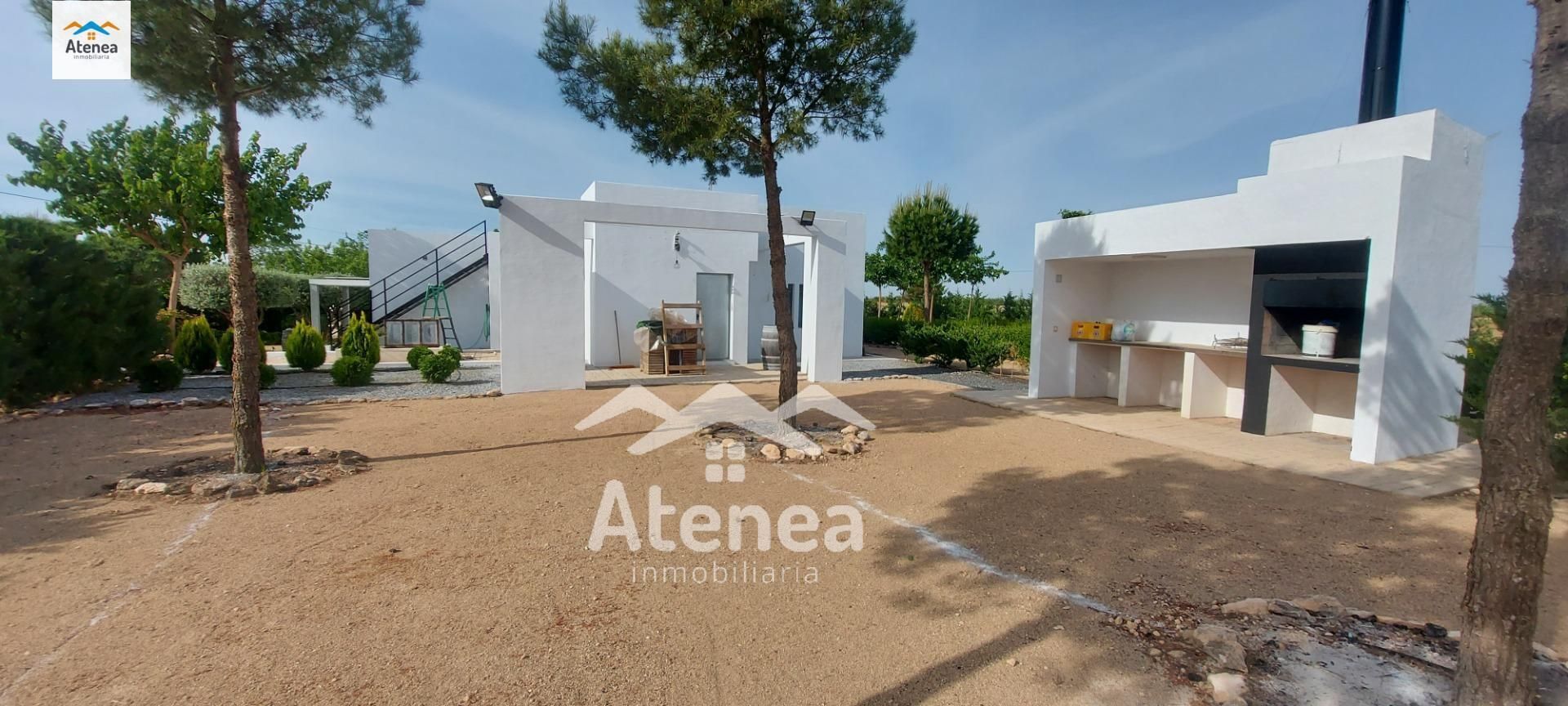 Garden of House or chalet for sale in La Roda  with Heating, Private garden and Storage room