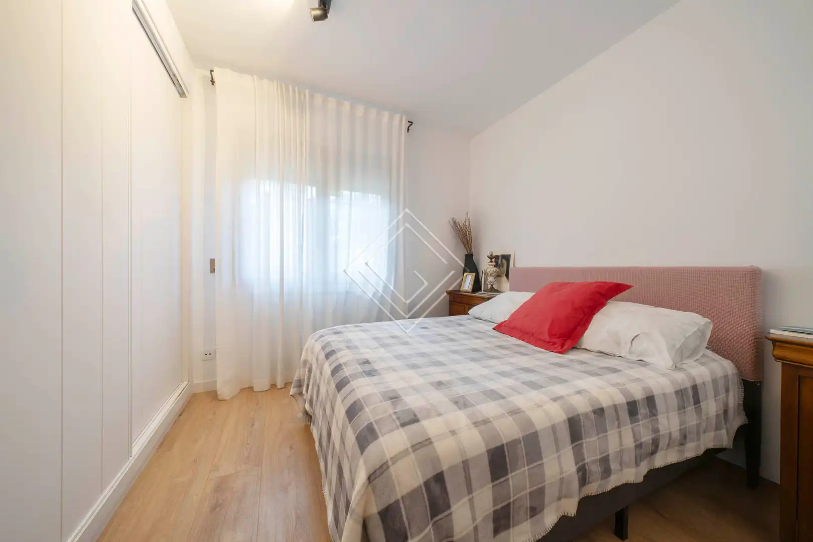 Habitación de Casa o chalet en venta en Pozuelo de Alarcón con Aire acondicionado, Jardín privado y Terraza