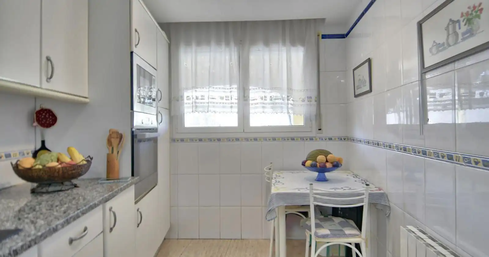 Küche von Einfamilien-Reihenhaus zum Verkauf in Palafrugell mit Klimaanlage, Heizung und Terrasse