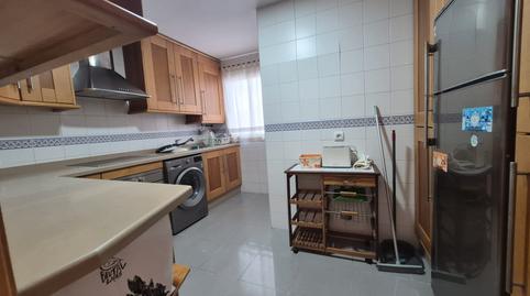 Foto 3 de Piso en venta en Calle Hermanos Portilla, Porta, La Reconquista - El Rosario, Algeciras