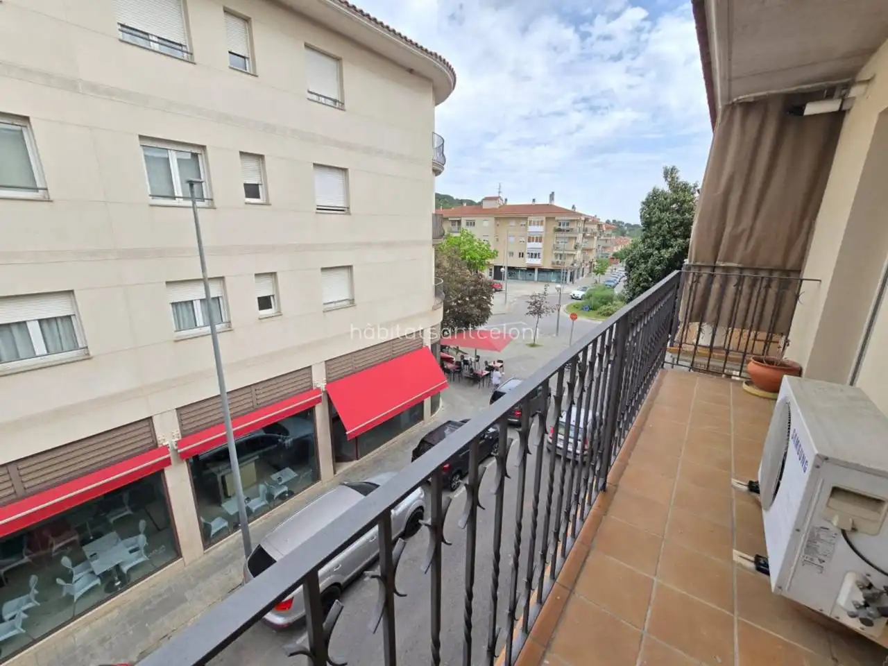 Vista exterior de Piso en venta en Sant Celoni con Aire acondicionado, Calefacción y Balcón