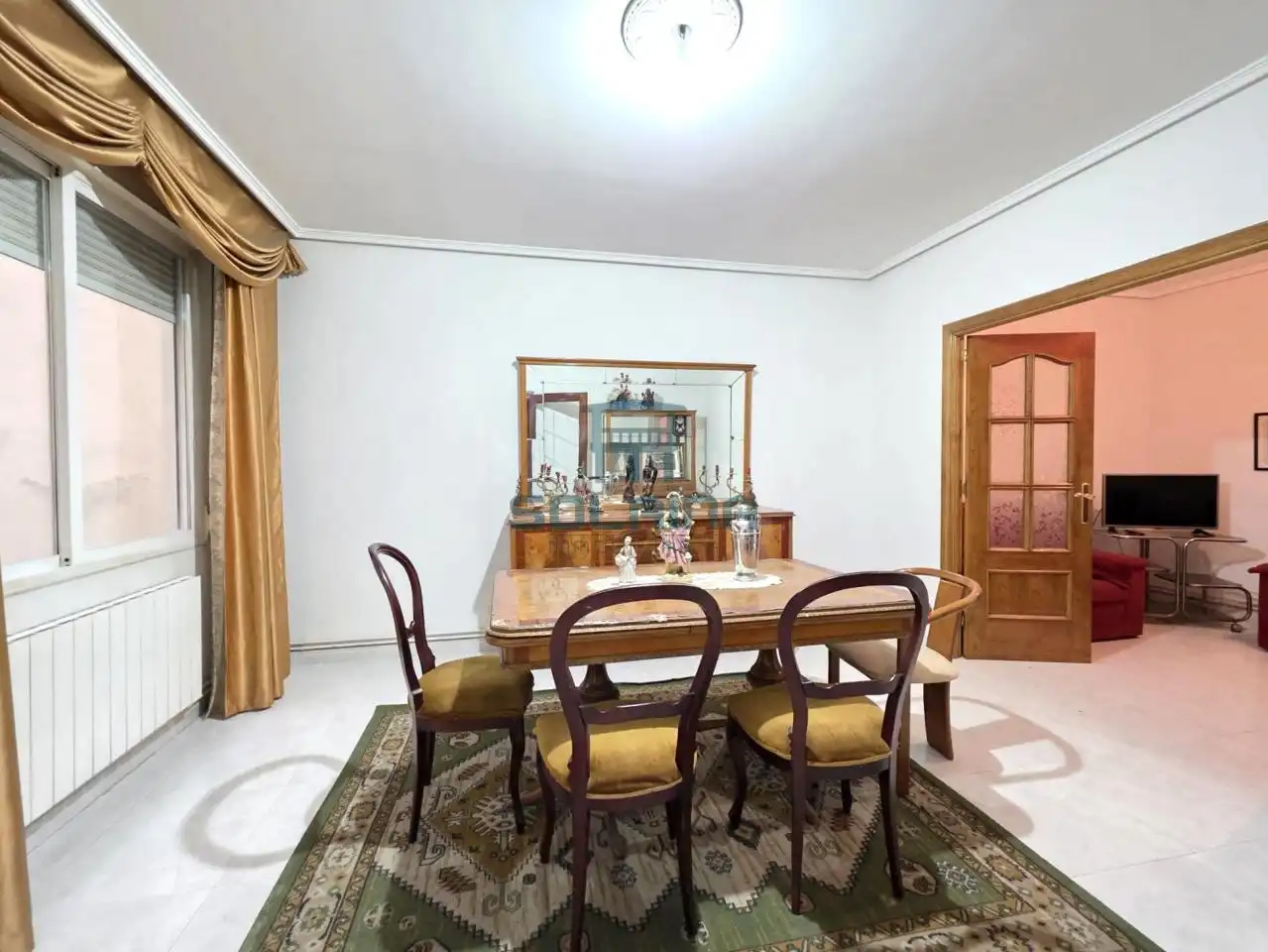 Comedor de Piso en venta en Ourense Capital  con Calefacción y Trastero