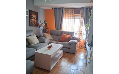 Living room of Flat for sale in Pontevedra Capital   with Furnished