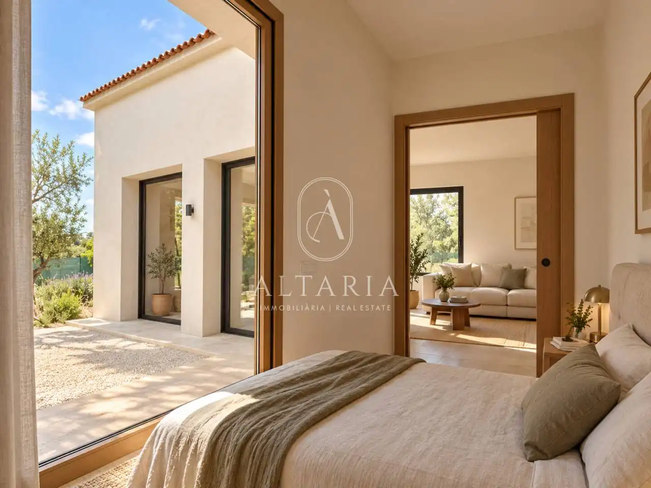 Casa con piscina en venta en Calle Empúries
