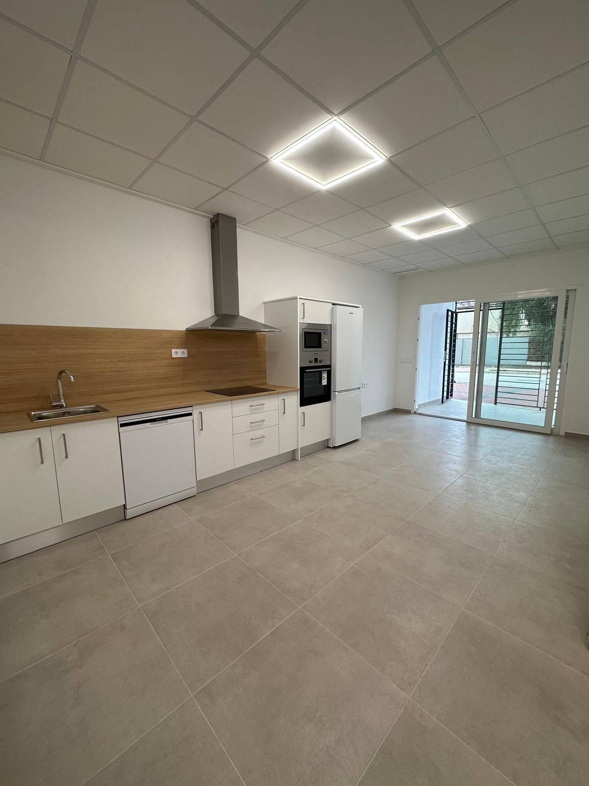 Cuina de Casa o xalet en venda en Alhama de Murcia amb Aire condicionat, Calefacció i Terrassa