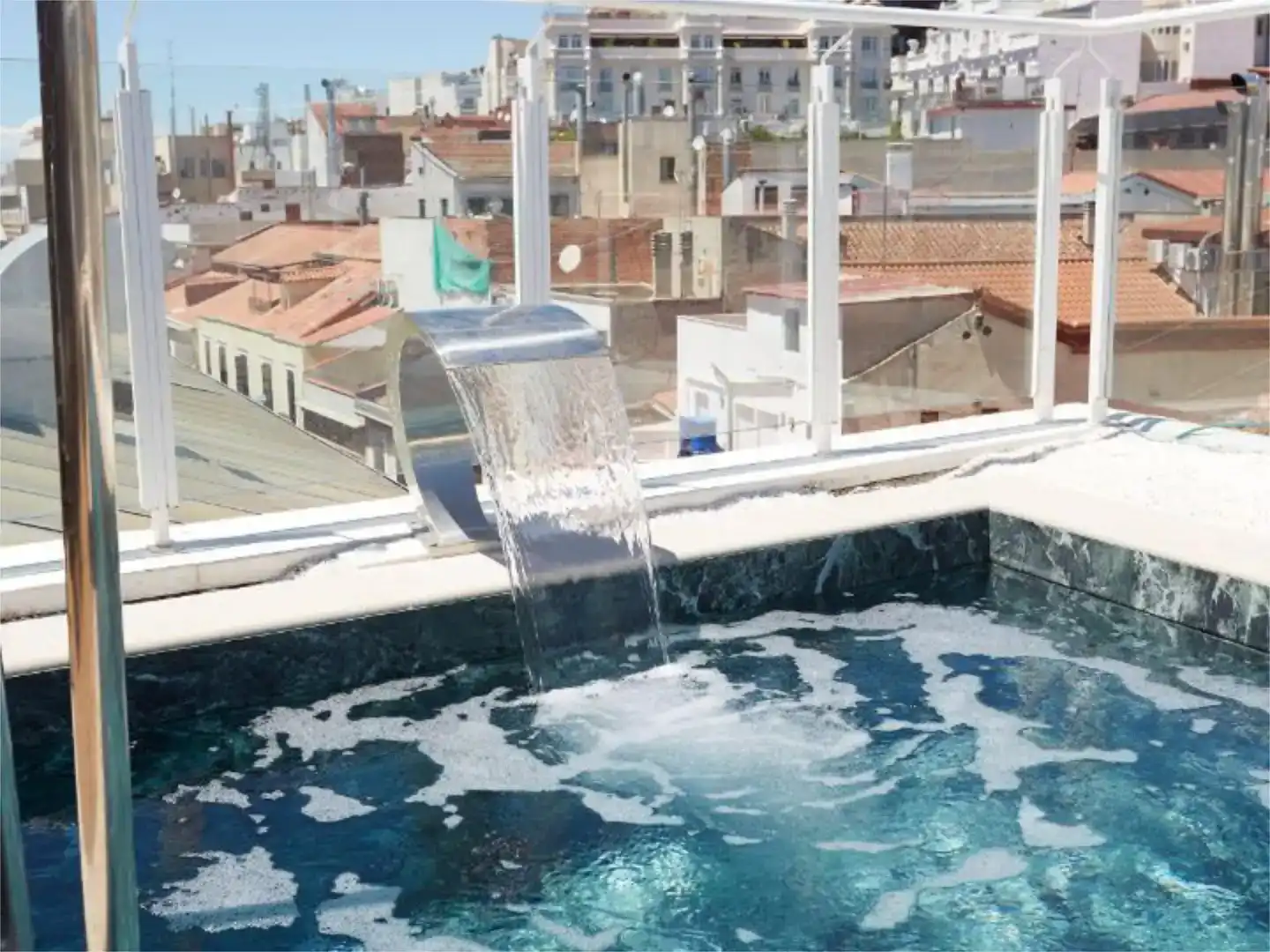 Piscina de Apartament de lloguer en Madrid amb Aire condicionat, Piscina i Moblat