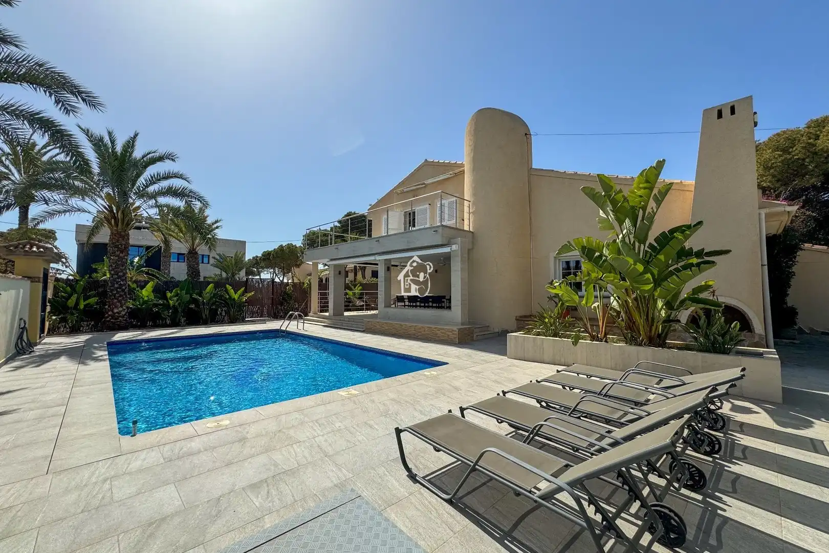 Piscina de Casa o xalet de lloguer en Orihuela amb Aire condicionat, Jardí privat i Terrassa