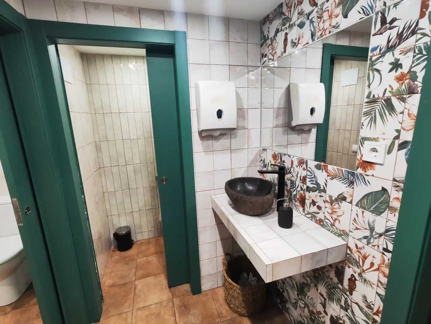 Business premises for transfer in Sarrià - Sant Gervasi, imagen 4