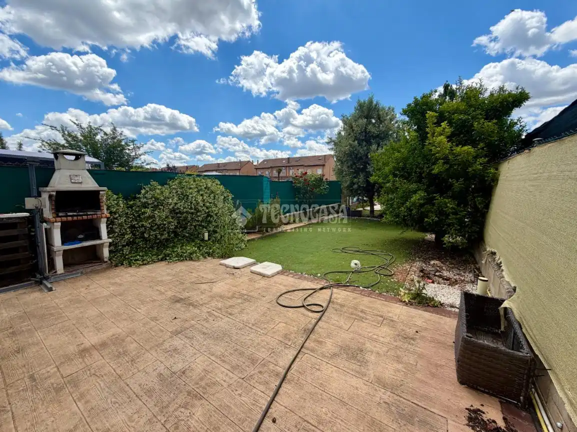 Detached homes for sale in Azuqueca de Henares