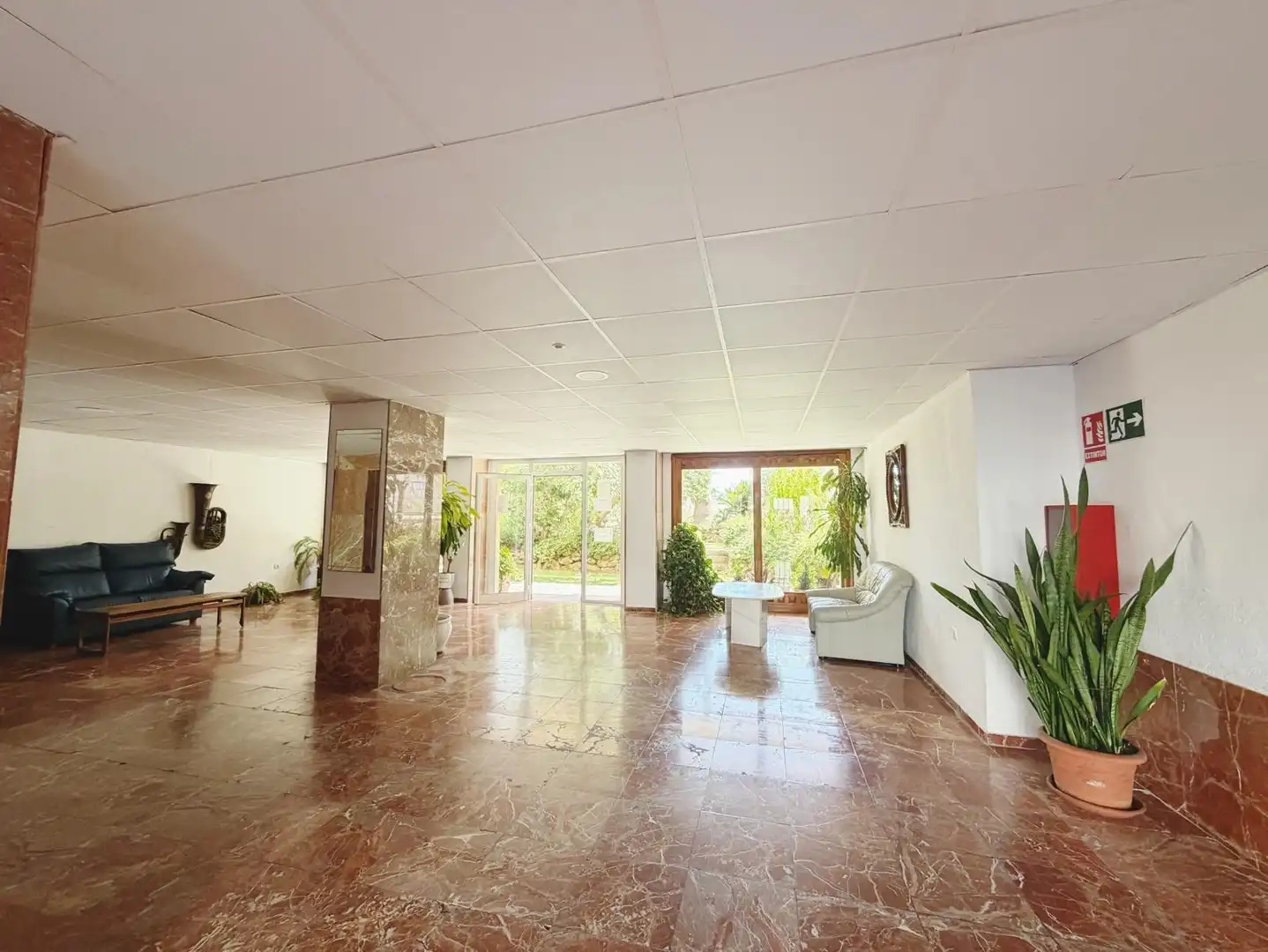 Apartamento con terraza en venta en Avenida Marysol, imagen 52