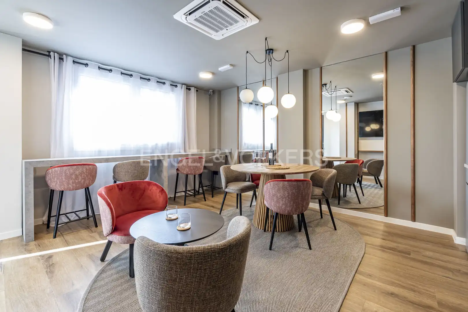 Flat for rent in Madrid  with Air Conditioner, Heating and Swimming Pool