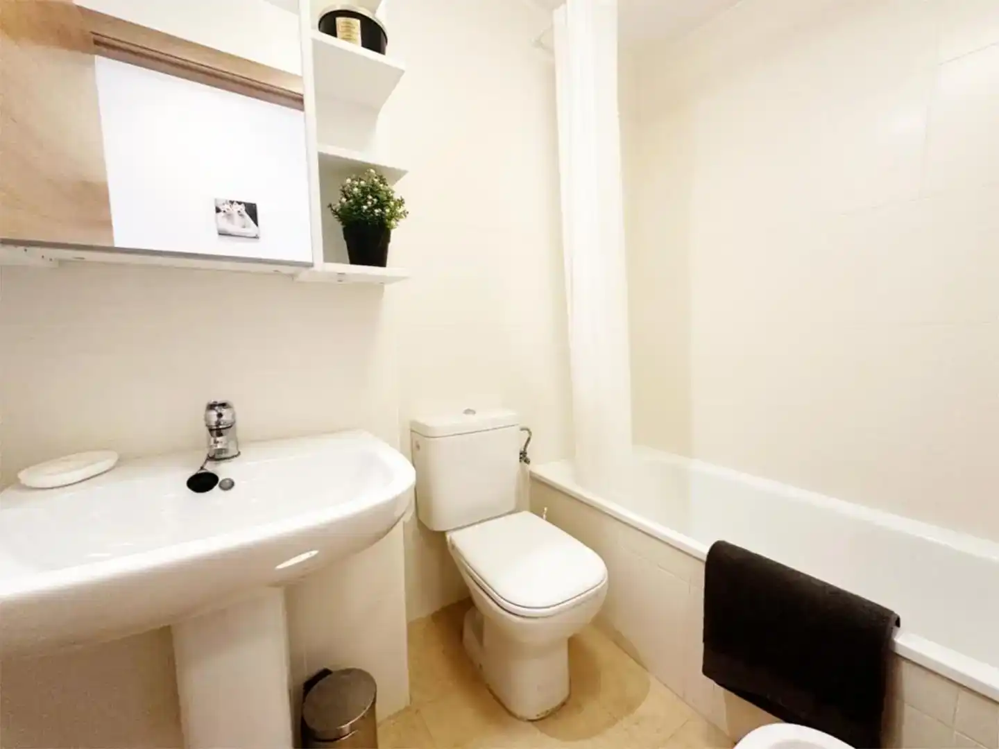 Badezimmer von Wohnung zur Miete in Torre-Pacheco mit Klimaanlage und Balkon