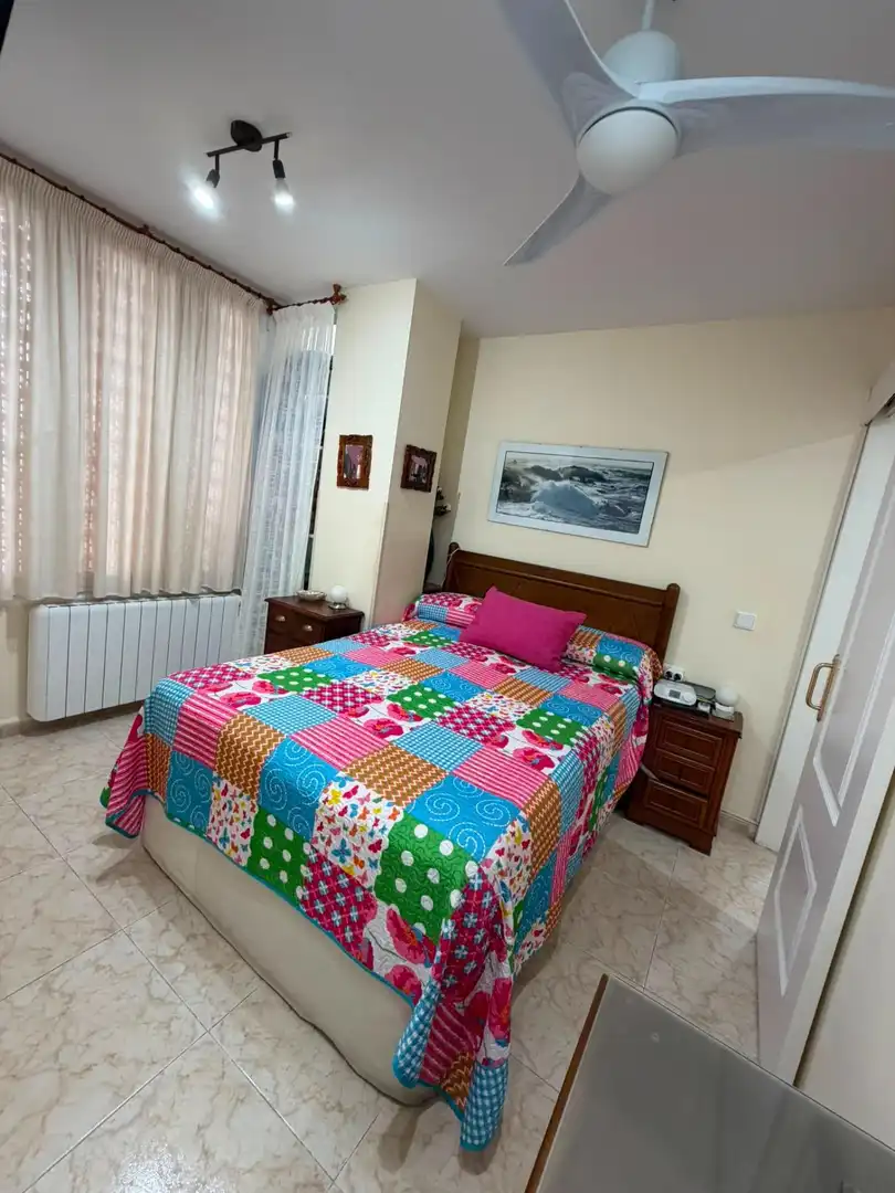 Dormitori de Apartament en venda en La Manga del Mar Menor amb Aire condicionat, Calefacció i Balcó