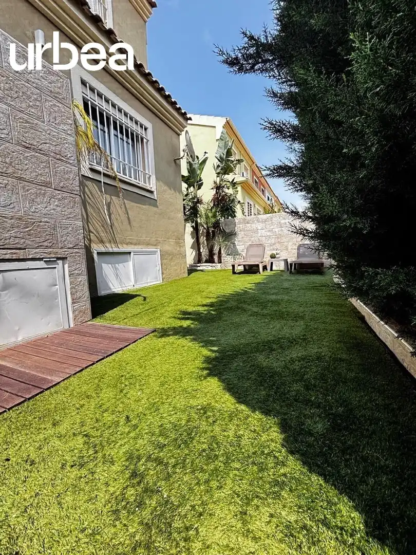 Casa pareada con terraza en venta en VALERO ENFEDAQUE BLASCO, imagen 2