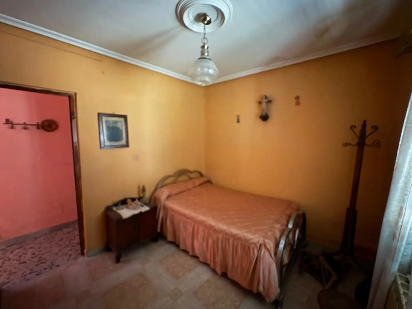 Habitación de Finca rústica en venta en Íscar con Calefacción, Jardín privado y Trastero