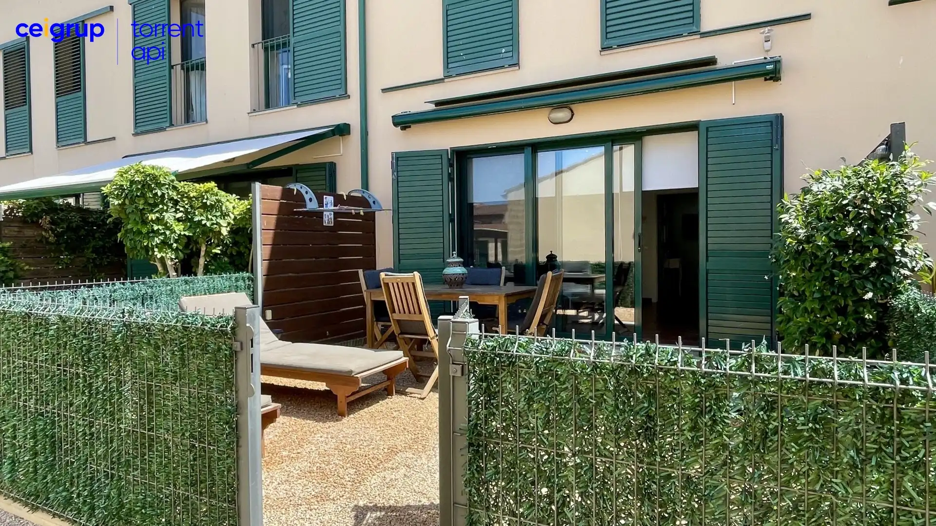 Terrasse von Einfamilien-Reihenhaus zum Verkauf in Pals mit Klimaanlage, Terrasse und Schwimmbad