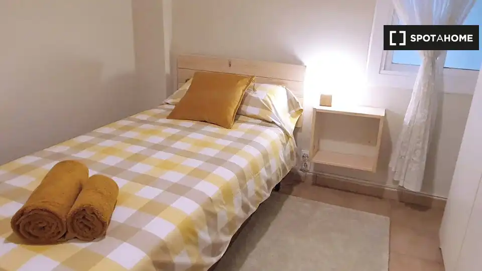 Habitación en El Camp d'en Grassot i Gràcia Nova