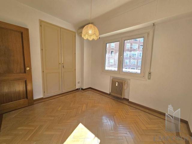 Piso en Venta en De Domenico Scarlatti en Vallehermoso