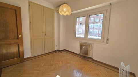 Foto 2 de Piso en venta en De Domenico Scarlatti, Vallehermoso, Madrid