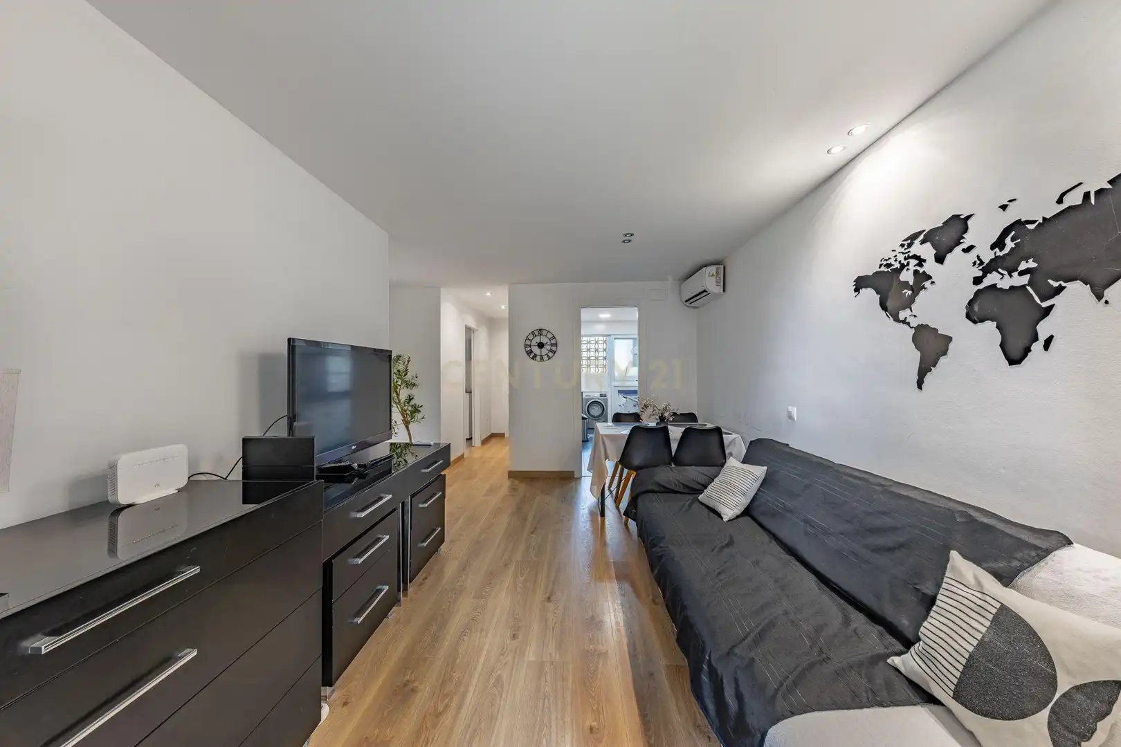 Sala d'estar de Apartament en venda en Sant Pere de Ribes amb Aire condicionat, Jardí privat i Balcó