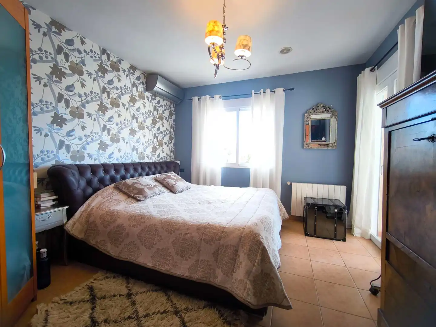 Dormitori de Casa o xalet en venda en L'Alfàs del Pi amb Aire condicionat, Calefacció i Jardí privat