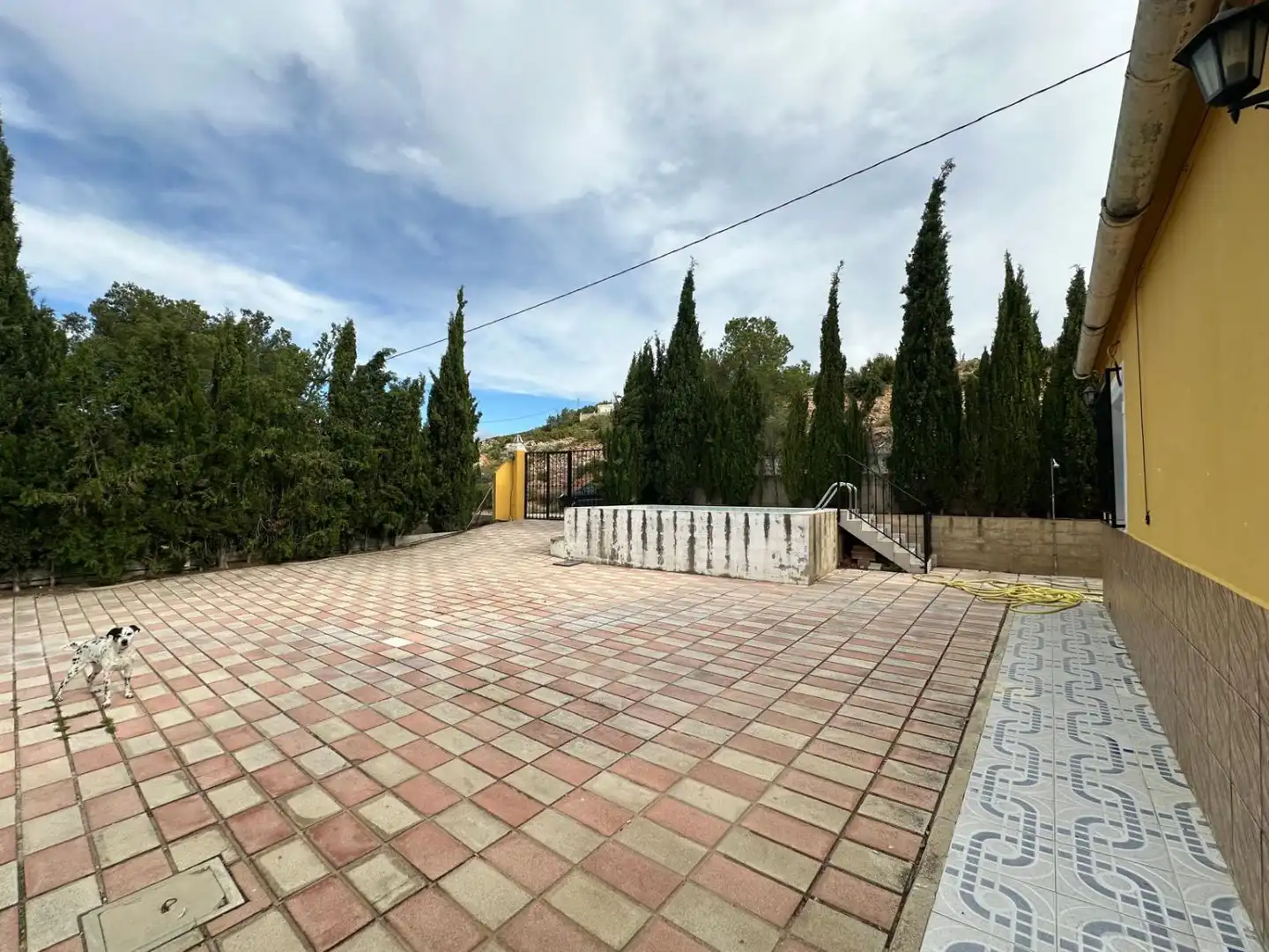 Vista exterior de Casa o chalet en venta en Macastre con Calefacción, Terraza y Trastero