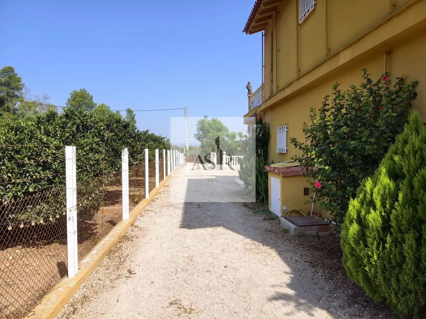 Vista exterior de Casa o chalet en venta en Manuel con Terraza, Trastero y Piscina