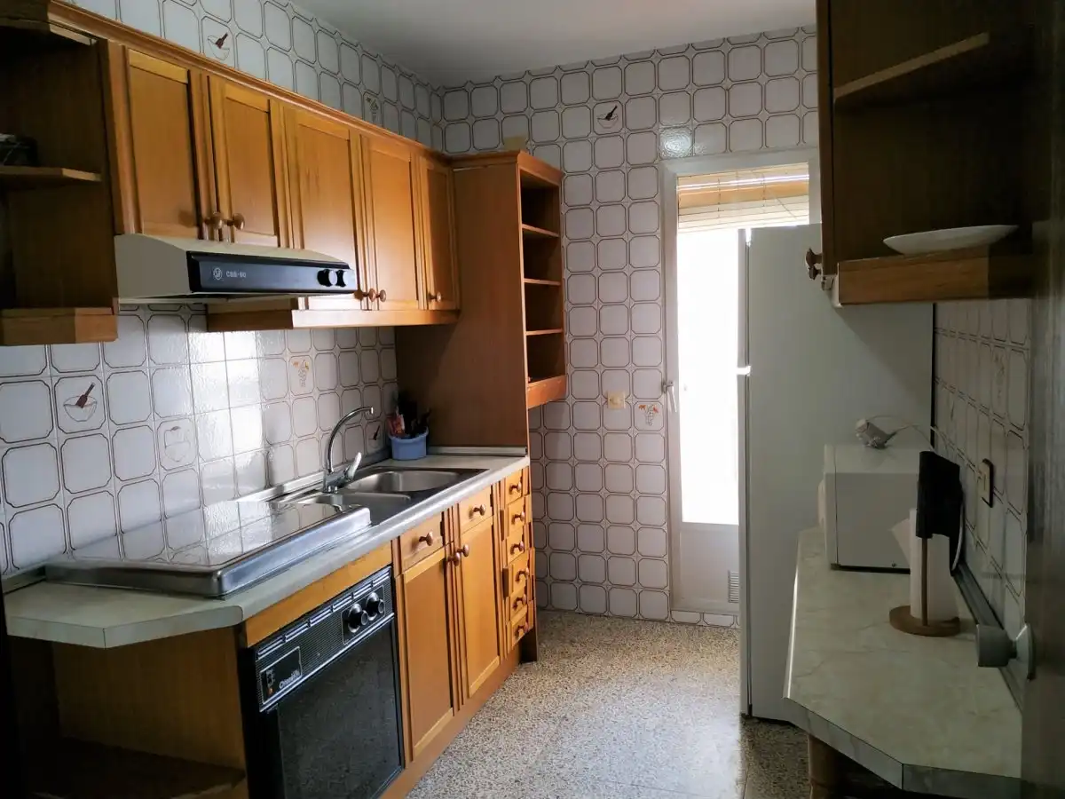 Cocina de Piso de alquiler en Plasencia con Terraza, Amueblado y Balcón