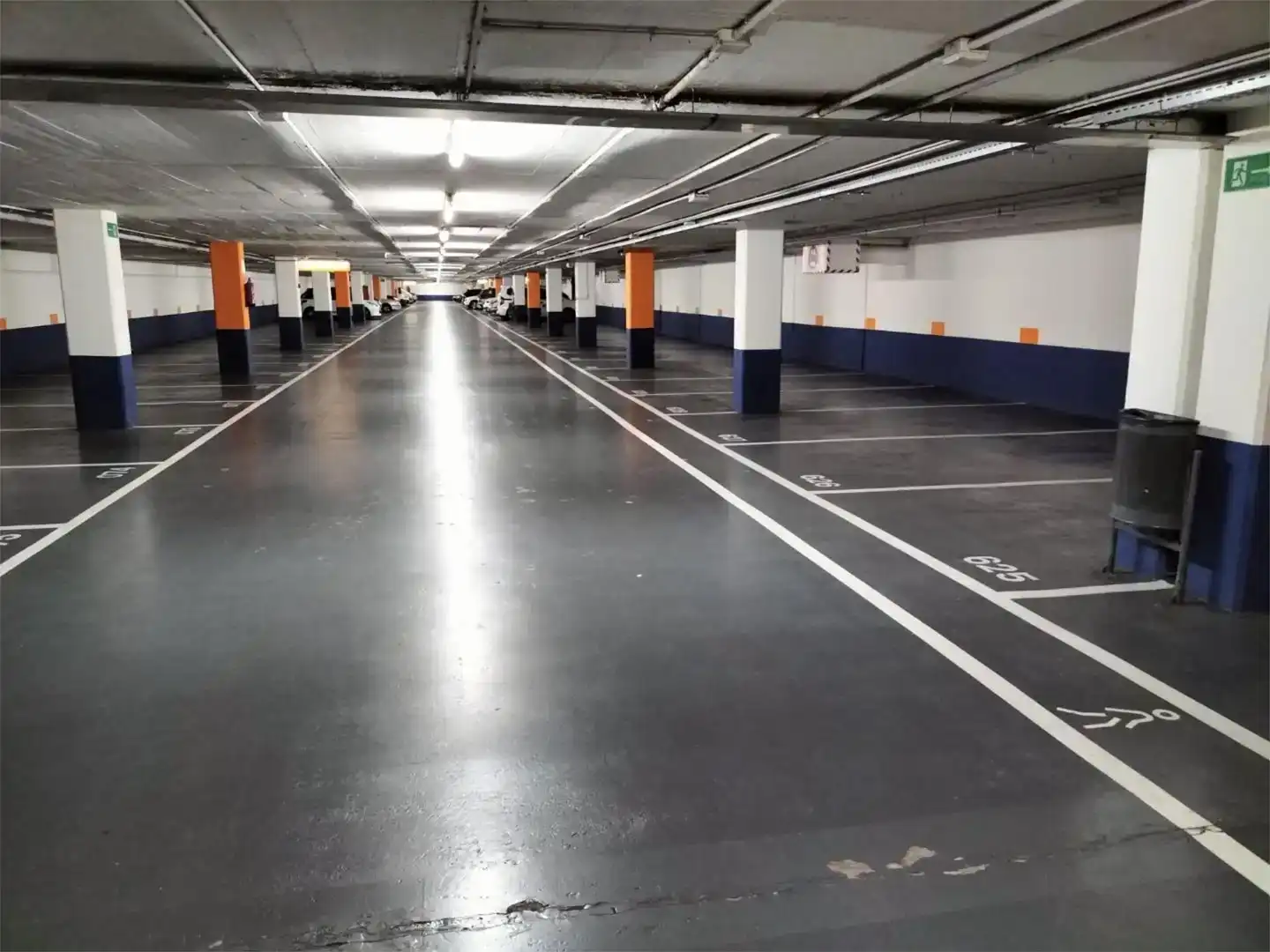 Parkplatz von Garage zur Miete in Barcelona