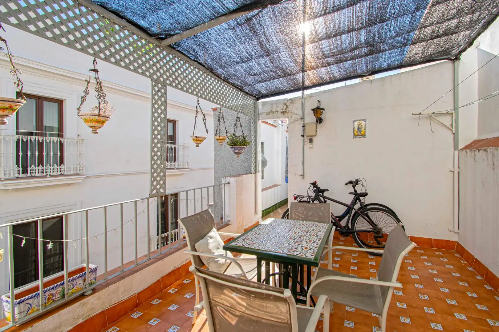 Terrace of Buildings for sale in Sevilla